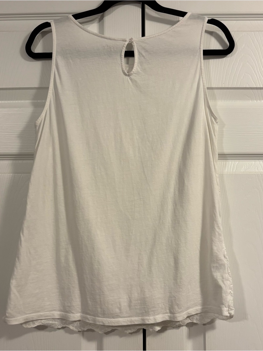 LOFT White Floral Eyelet Scoop Neck Sleeveless Cotton Top - Picture 5 of 11